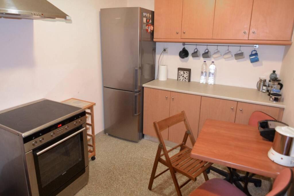 Georgia'S Cozy Apartment In Koukaki เอเธนส์ ภายนอก รูปภาพ