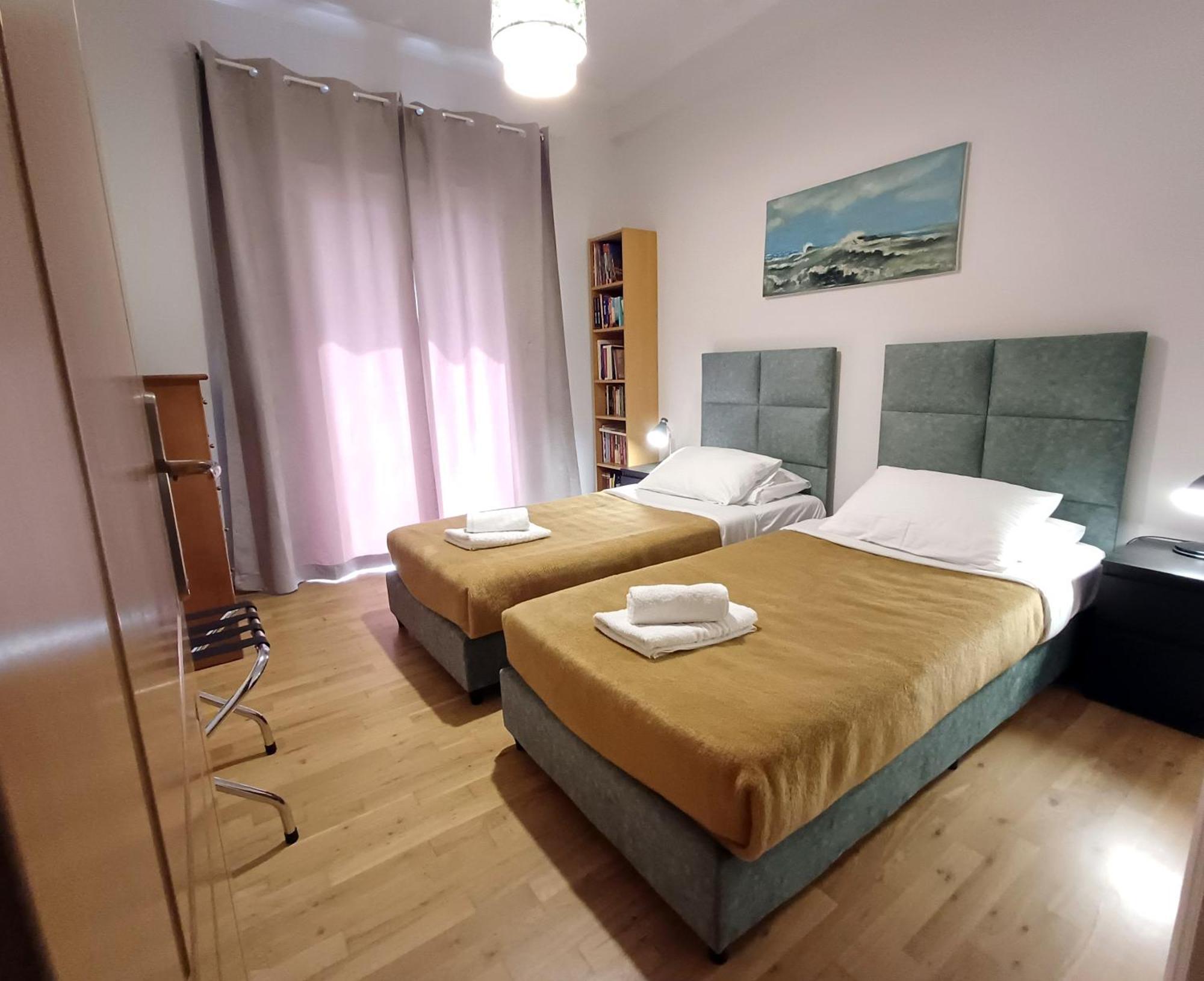 Georgia'S Cozy Apartment In Koukaki เอเธนส์ ภายนอก รูปภาพ
